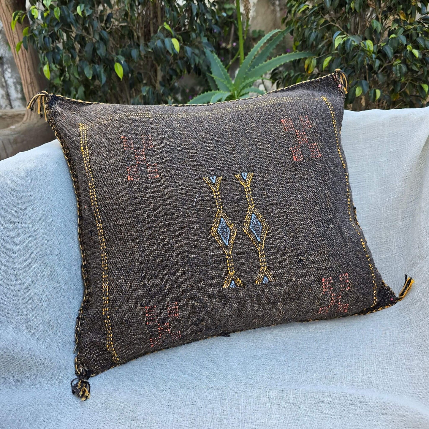 Berber handmade cushion cover - Cactus Silk - Brown Moroccan pillow cover