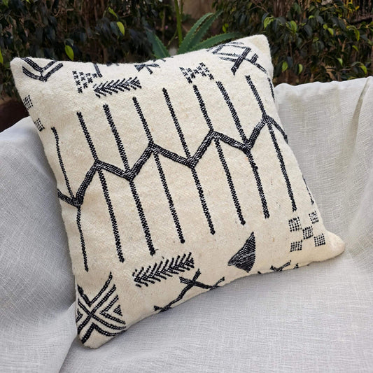 Wool cushion cover - Moroccan handmade pillow cover - Minimalist Boho design